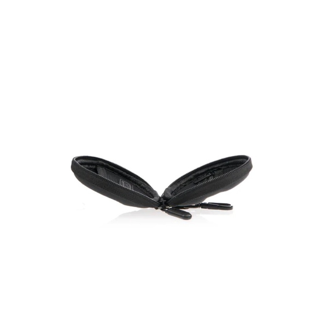 Large Telfar pill - Picture 2 of 5